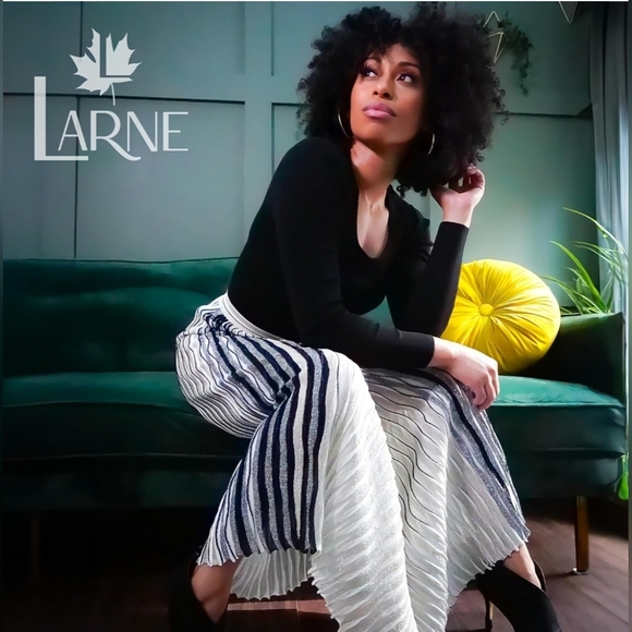 LARNE Wool Knit Bodysuit Long Sleeve One Piece Thong Sexy Scoop Neck Top NWT L - Picture 11 of 11